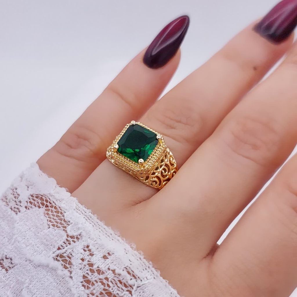 انگشتر نگین سبز طرح طلا کد 2943